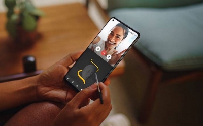 Стартовали продажи недорогого смартфона Motorola со стилусом, огромным экраном и внушительным аккумулятором